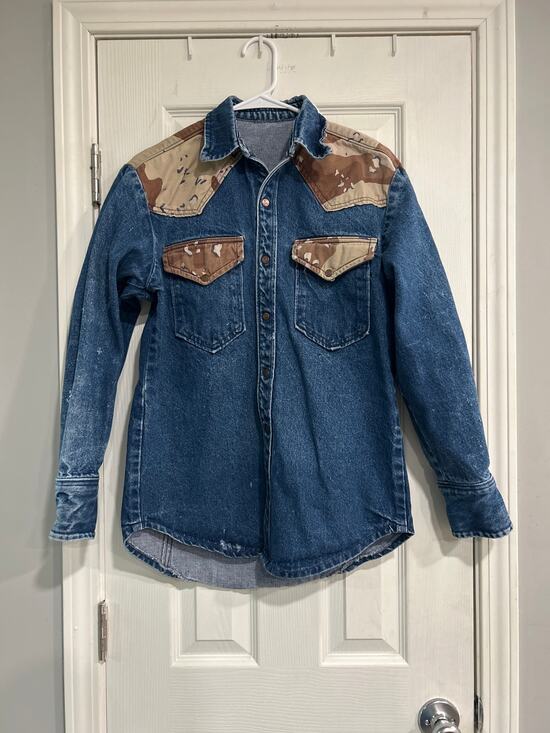 West Cal.45 Other - Vtg 70s Lee Western Denim Shirt Men M West Cal 45 Snaps Custom Camo Distressed